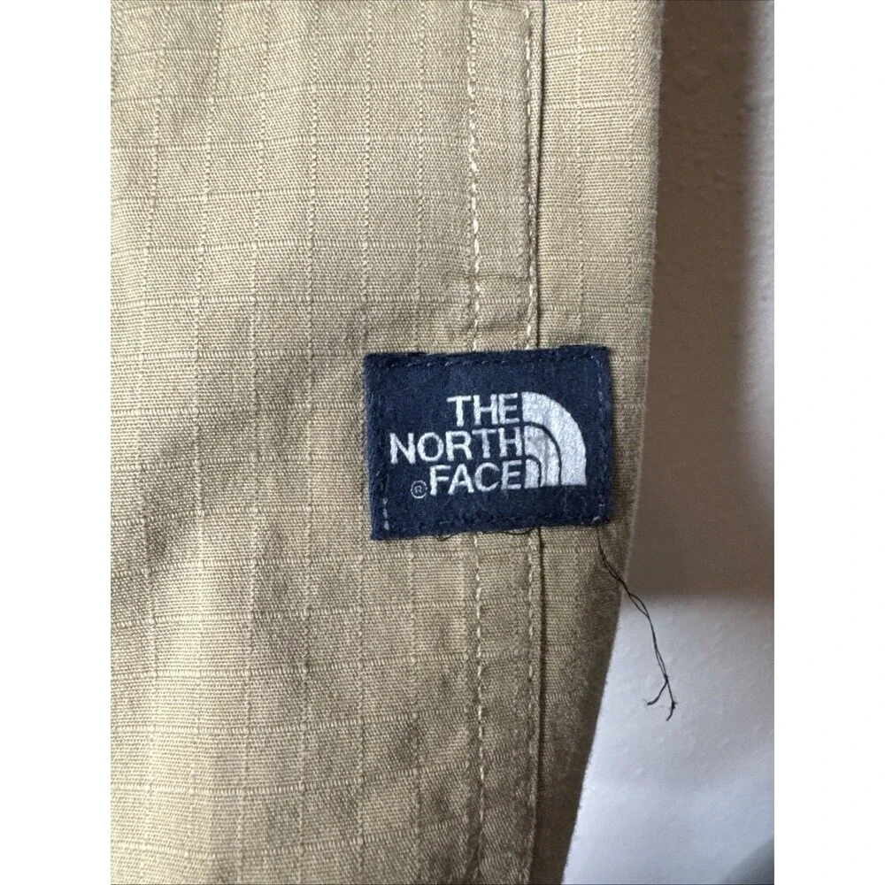 The North Face Mens Medium Short Sleeve Ripstop Button Up  Shirt, Camel Tan